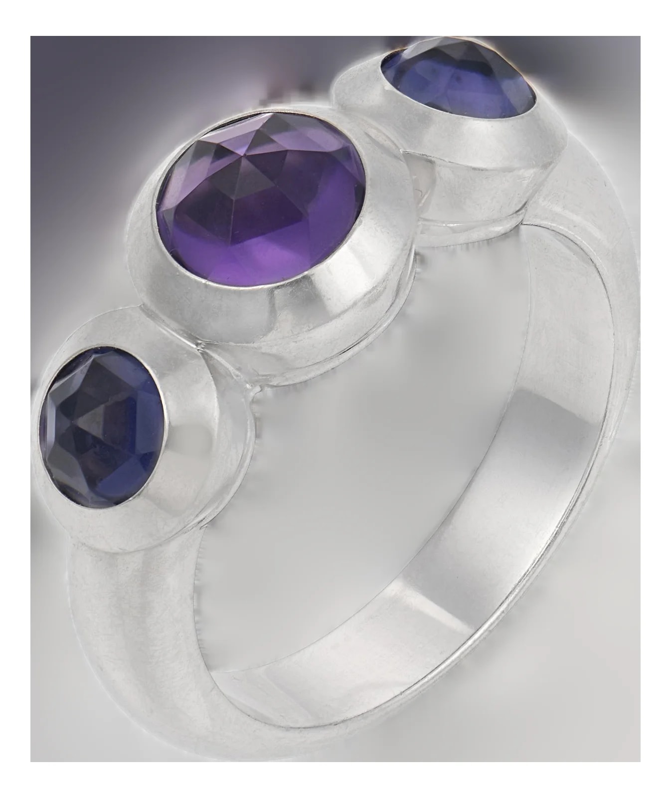 Tiffany and Co. — 1980s Tiffany & Co. French 18k White Gold Three — Jewelry — resale