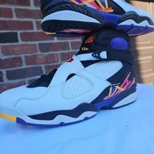 Size 11 - Air Jordan 8 Three-Peat 4
