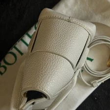 Bottega Veneta Arco29 2Way Crossbody 4
