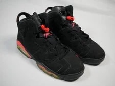 Air Jordan — Air Jordan 6 Retro 384665-023 5Y — Sneaker — resale