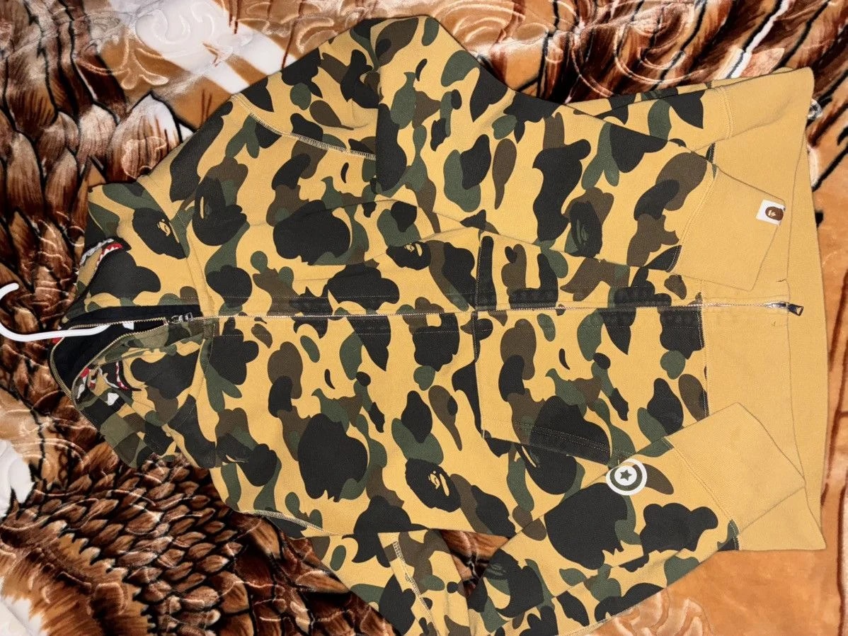 BAPE — Bape 1st Camo Shark Full Zip Double Hoodie — streetwear — resale