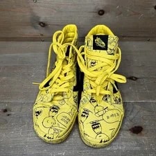 Vans X Peanuts Charlie Maize Sk8 Hi Shoes 3