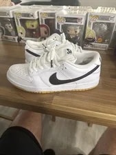 Nike SB Dunk Low Size 9 Gum 4