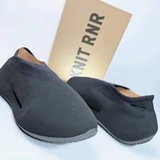 Adidas — Adidas US 9 Slip on Comfort Yeezy RNR New — Sneaker — resale