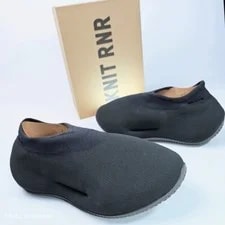 Adidas US 9 Slip on Comfort Yeezy RNR New 4