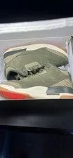 Air Jordan — Size 7.5 - Air Jordan 3 Retro Family Affair — Sneaker — resale