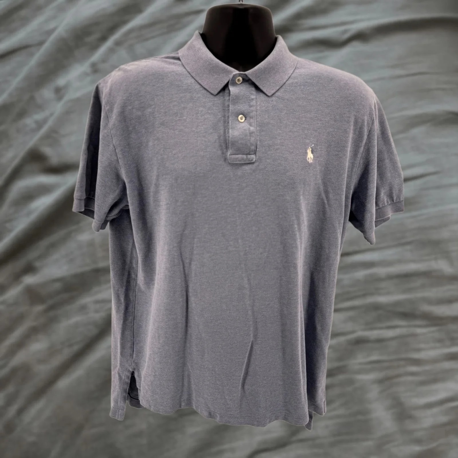 Polo Ralph Lauren — Polo Ralph Lauren L Short Sleeve Piqué Polo Shirt Pony Logo — streetwear — resale