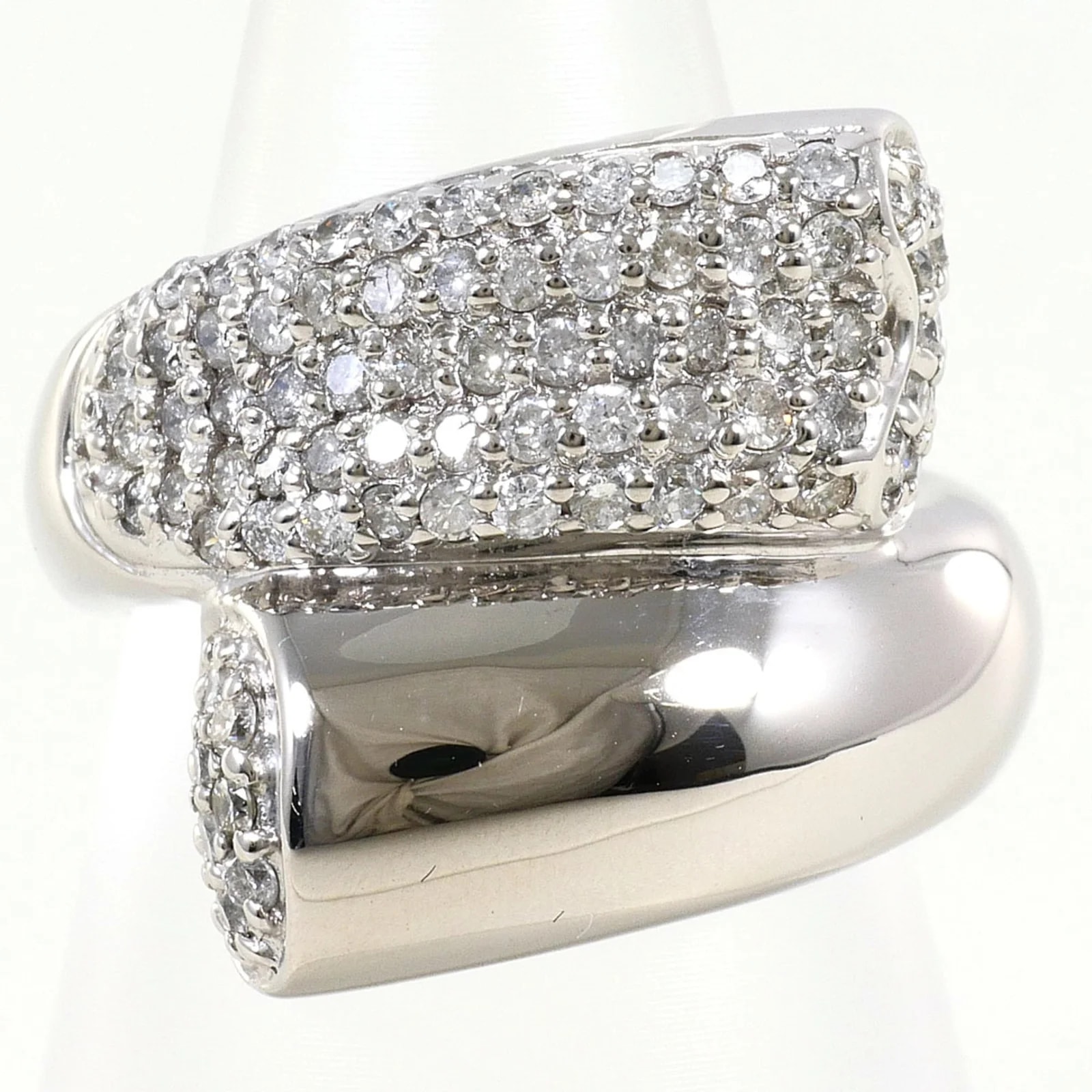 Unbranded White Gold (14K) Band — Jewelry — resale