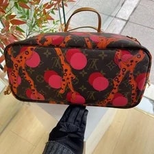 Louis Vuitton X Yayoi Kusama Neverfull MM HW Duty Paid 3