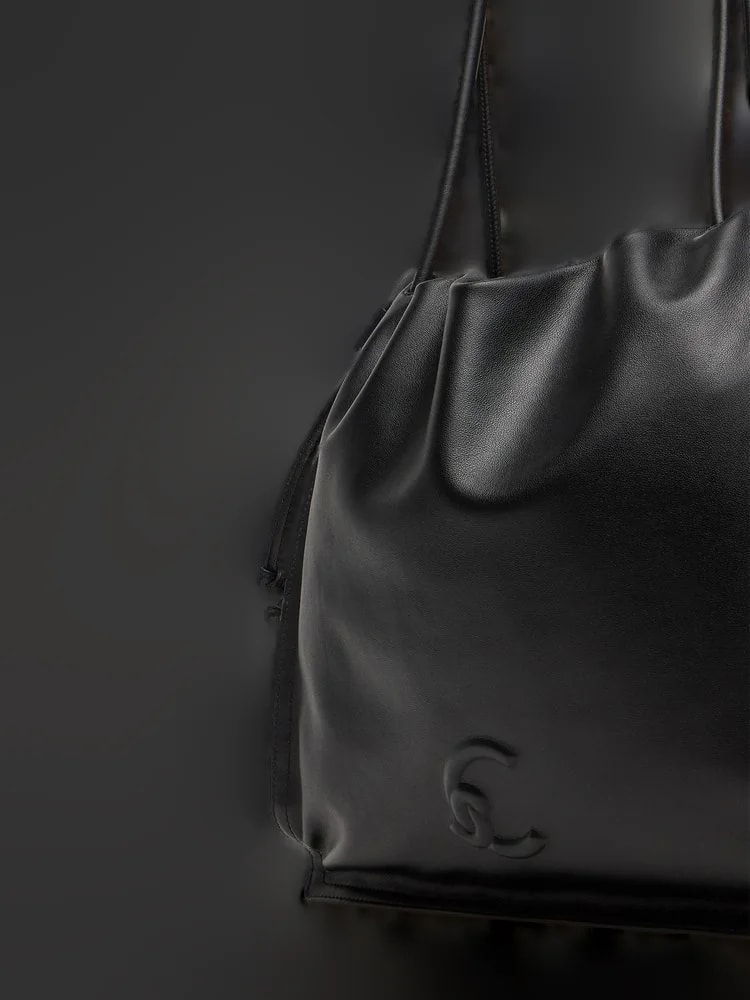 Coccinelle Dulse — Cowhide 2