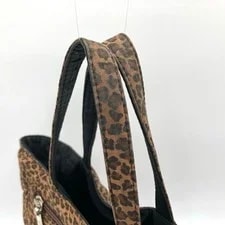 Bottega Veneta Leopard Reversible 4