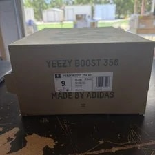 Yeezy — Size 9 - Yeezy Boost 350 V2 (New With Tags) — Sneaker — resale