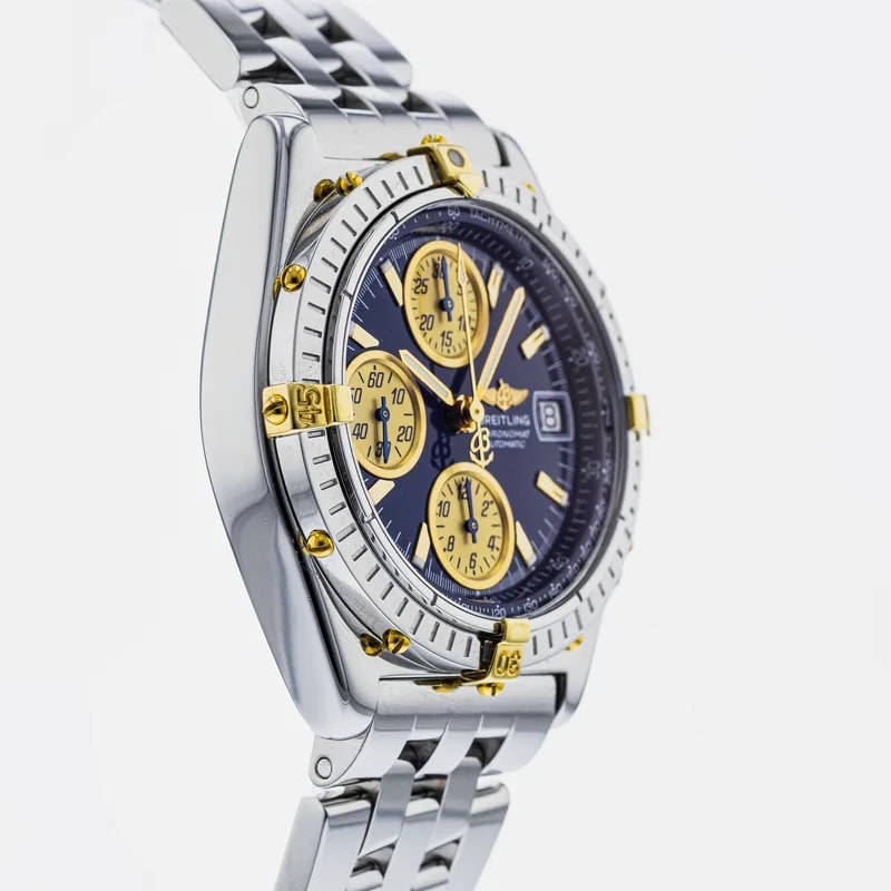 Breitling Chronomat B13050/B352 4
