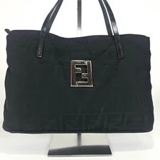 Fendi A4 32cm 2