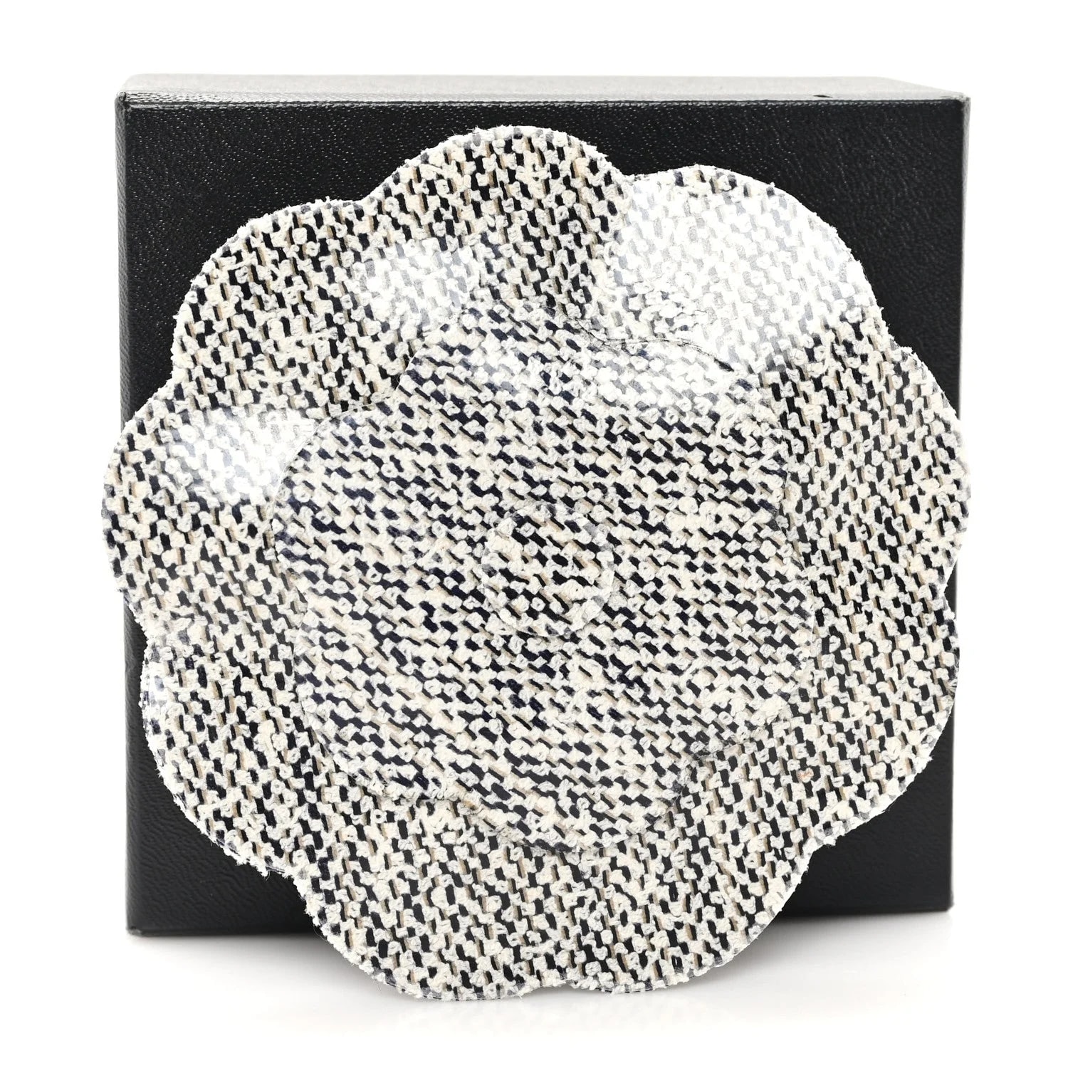 Print Camellia Pin Brooch 4