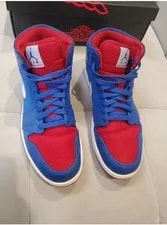 Air Jordan 1 Mid Size 10..5 Detroit Pistons 554724-407 4