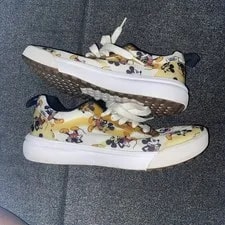 Vans UltraRange Rapidweld X Disney Mickey Mouse 6.0 ’ S 2