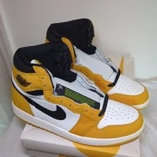 Air Jordan 1 Retro High OG DZ5485701 3