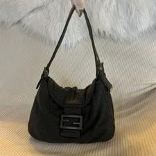 Fendi — Fendi Mamma Baguette Logo Buckle Auth — Handbag — resale