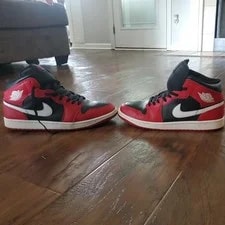 Size 11 - Air Jordan 1 Mid Gym 3