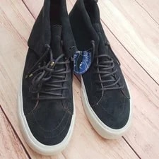 Vans California Sk8-Hi Moc 9 Fringe Skateboard Adult 2