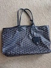 Goyard — Goyard With Snap Closure Inner Pockets — Handbag — resale