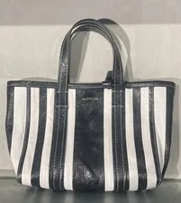 Balenciaga — Balenciaga Barbes Medium Shopper — Handbag — resale