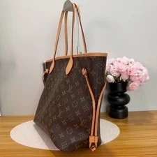 Louis Vuitton Authentic Neverfull Medium-sized Satchel 2