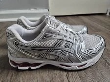 Asics — Asics GEL-Kayano 14 Low Top Lace-Up — Sneaker — resale