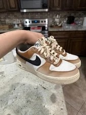 Nike Air Force 1 Low Adults / / Lace-Up 2