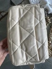 €6700 Chanel 19 Medium Flap in Light Color 4