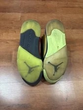 Size 10.5 - Jordan 5 Retro SE Solar 4