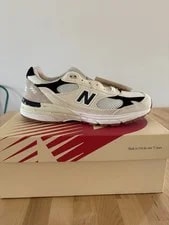 Size 9 - Teddy Santis X New Balance 993 Sea Salt 3