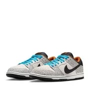 Nike SB — Nike SB Dunk Low Pack Olympic Safari FZ1233-002 — Sneaker — resale