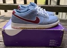 Nike SB — Size 9.5 - Nike SB Dunk Low “Philadelphia Phillies” — Sneaker — resale