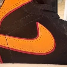 Jordan Air 1 Mid Top / / Lace-Up 3