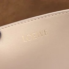 Loewe Puzzle Medium #RCB973 4