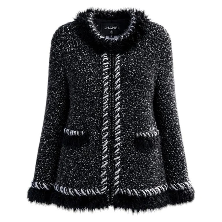 Chanel — Chanel Collection Fluffy Jacket 42 FR — Clothing — resale