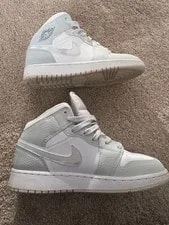 Size 5 - Air Jordan 1 Mid Swoosh Logo - Camo 4