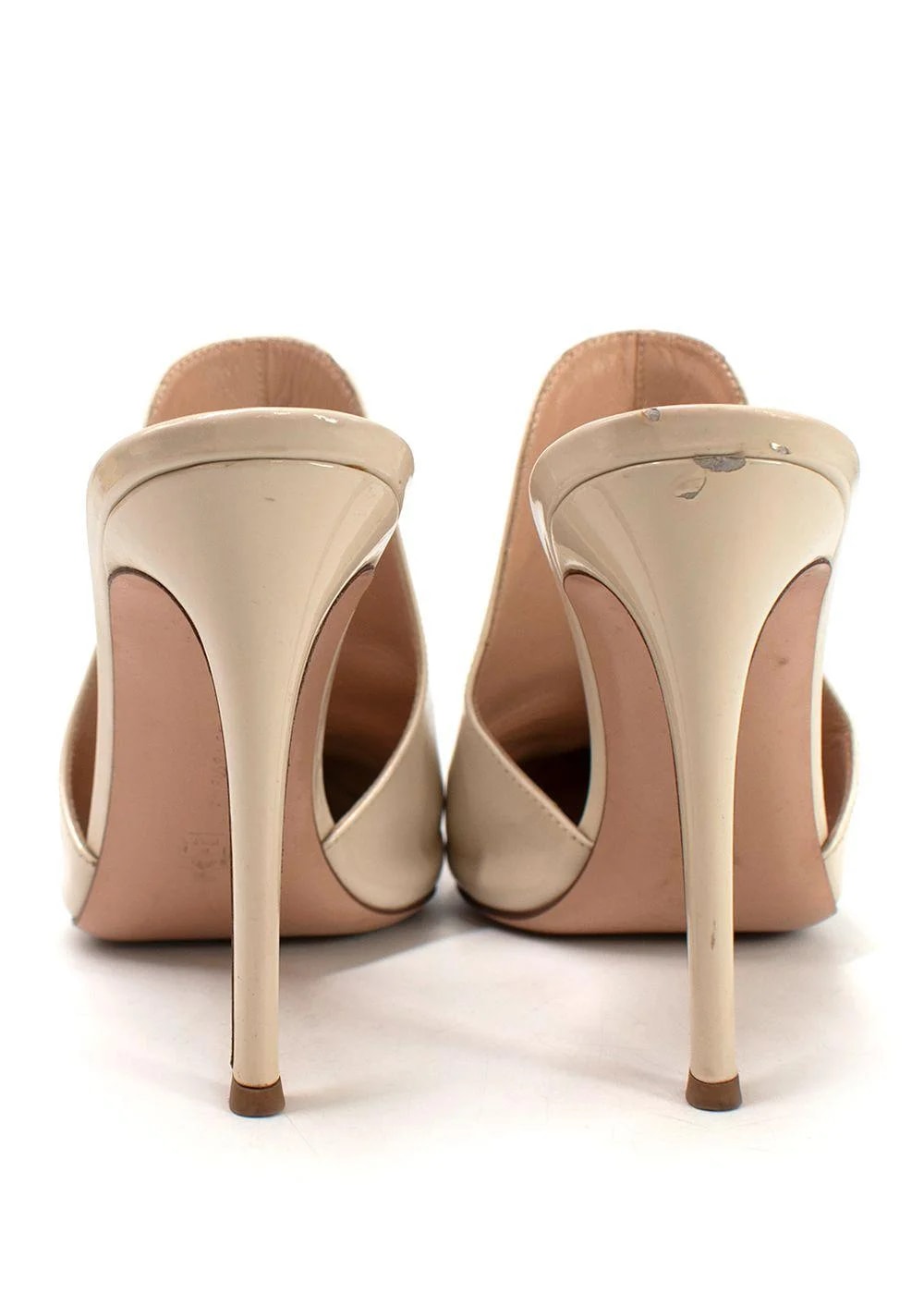 Gianvito Rossi Aramis Mules 3