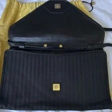 Fendi Logo Accents Snap Closure W/ Dust 4