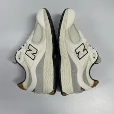 New Balance 2002R Warm M2002RQW Size 9 Workout 4