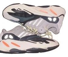 Yeezy 700 (No Box) 2