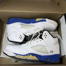Air Jordan — Size 7 - Air Jordan 5 Retro 2013 Laney — Sneaker — resale