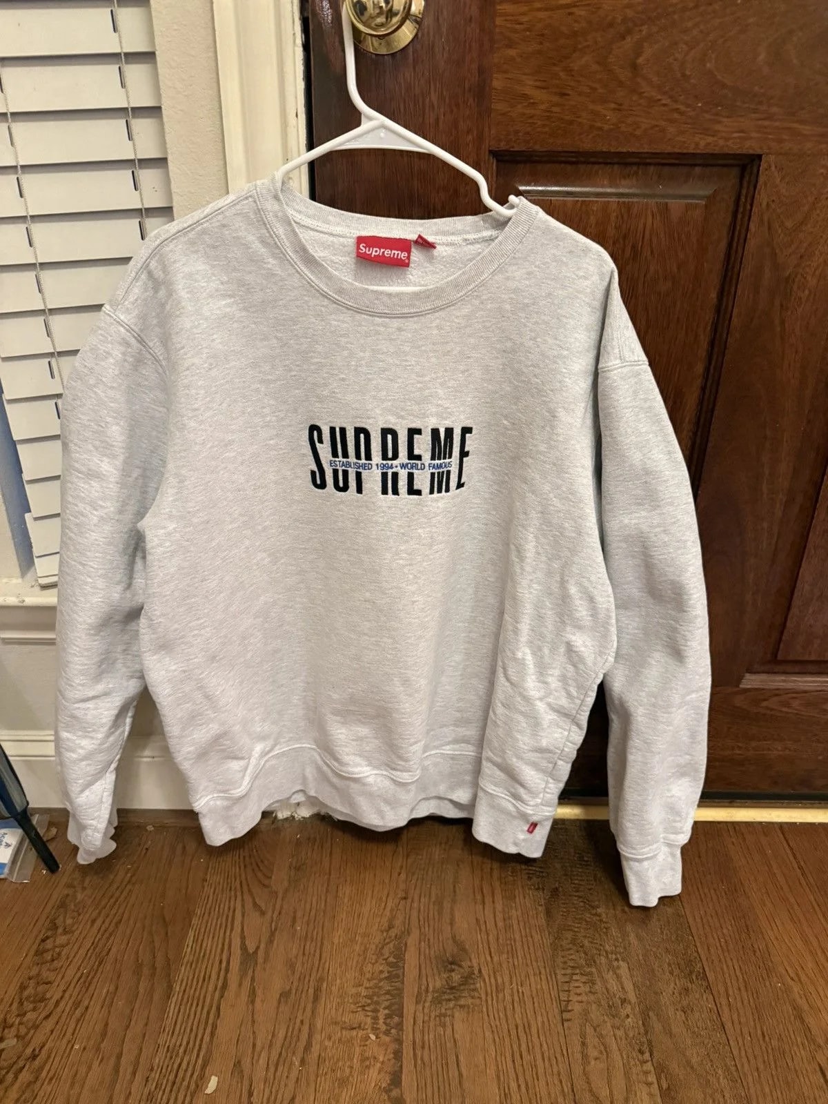 Supreme — Supreme World Famous Crewneck — streetwear — resale