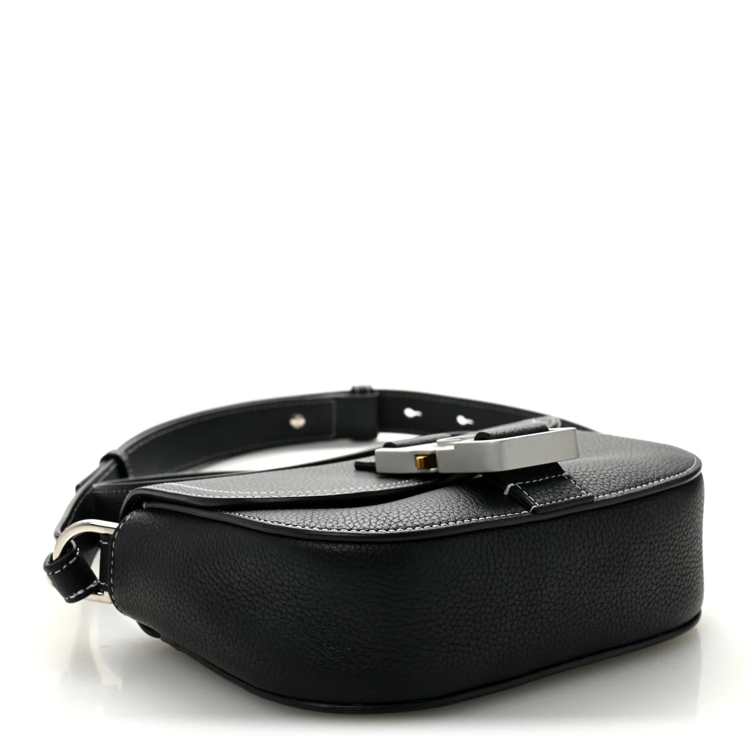 Grained Saddle Messenger With Strap 2