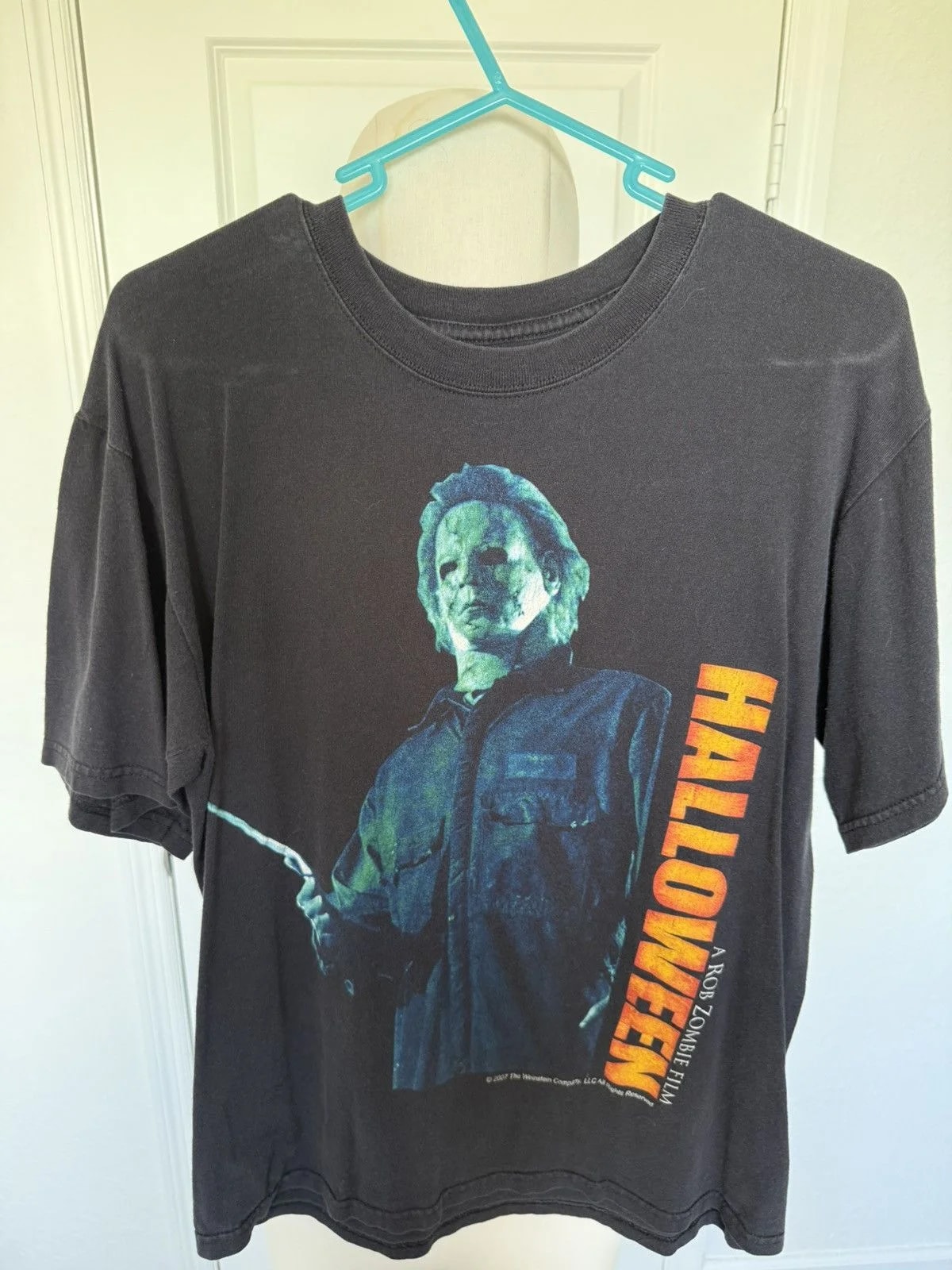 Michael Myers/Halloween Movie T Shirt — streetwear — resale
