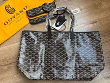Goyard — NEW Goyard Saint Louis Small With Universel Fastener — Handbag — resale