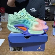 Air Jordan — Size 9.5 - Air Jordan Luka 3 Blurred Vision — Sneaker — resale