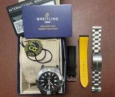 Breitling — Breitling Avenger GMT Black Dial Steel 44mm Automatic A32320 — Watch — resale